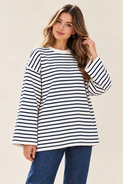 Women's Striped Oversize Crew Neck Sweatshirt