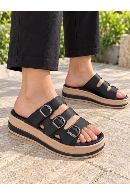 Women's Thick-Soled Slippers with Strap and Buckle