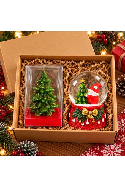 Can Süs Yılbaşı Hediye Seti – Dekoratif Çam Ağacı Mum & Noel Baba Kar Küresi 2’li Kraft Kutulu Set