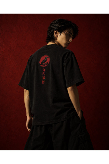 Itachi Esintili Anime Oversize Tişört