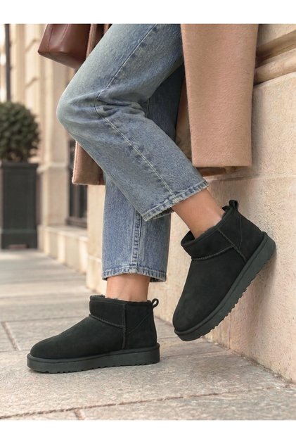 Women's Black Mini Suede Fur-Lined Low Thin Sole Winter Boots