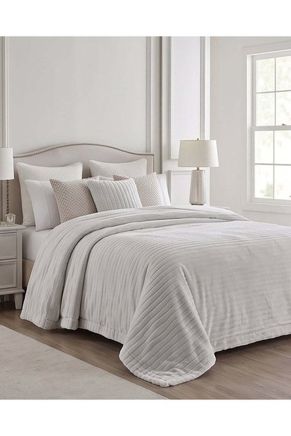 White Striped Jacquard Blanket 200 × 220 cm