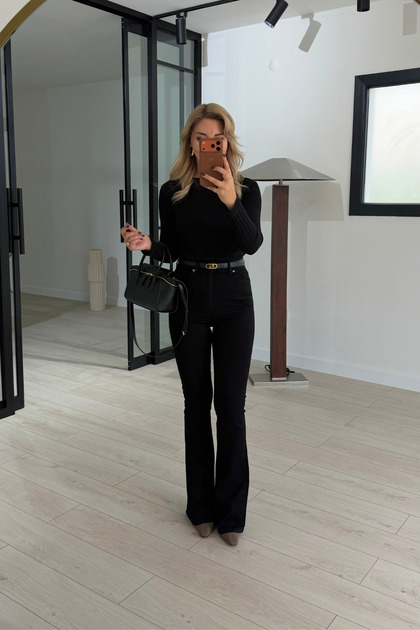 Premium Series Lycra Spanish Leg Black Fit Jeans