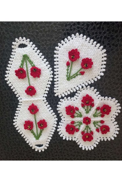 Hand Knitted 3-Piece Bridal Bath Washcloth Set – Bath Scrub and Washcloth Set - Floral Patterned
