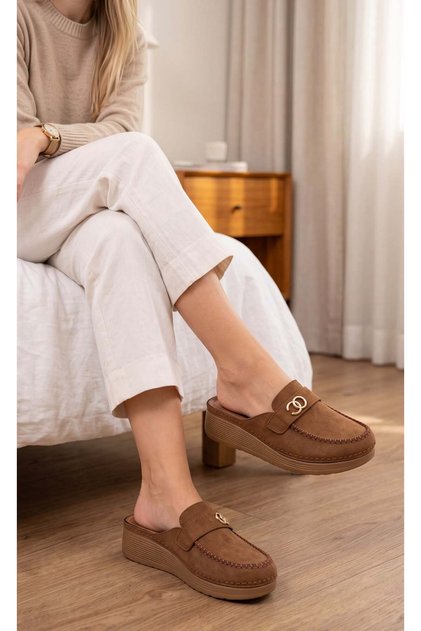 Closed Front Women's Slippers Sabo Slippers