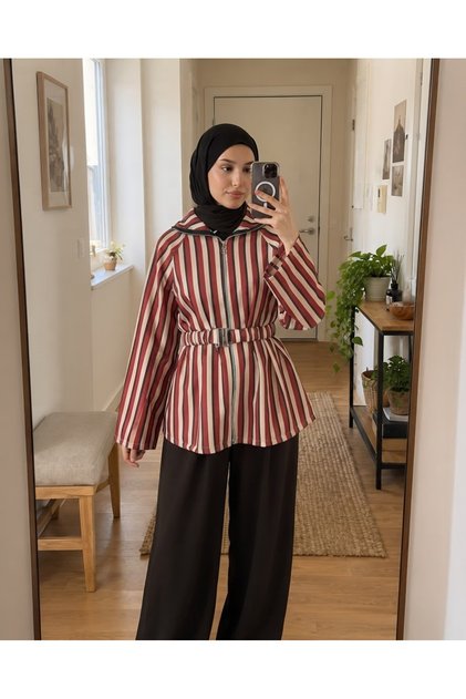 Women's Hijab Scuba Textured Striped Belted Jacket