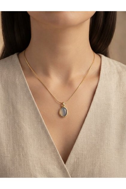 Oval Mavi Doğal Taş Görünümlü Gold Çelik Kadın Kolye