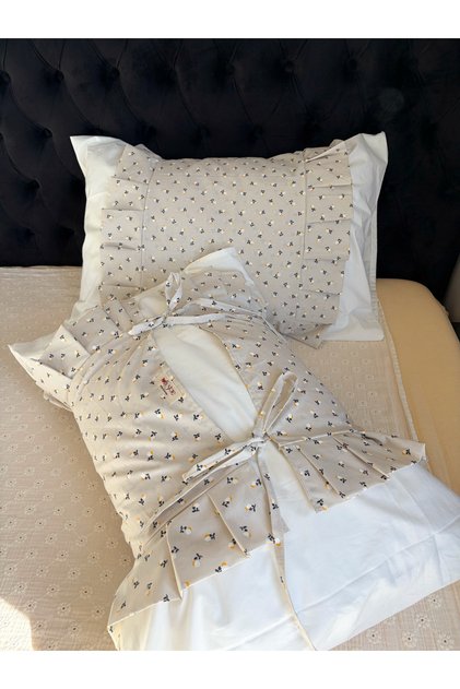 Lale Bahçesi̇ 4-Piece Beige Pillowcase Set