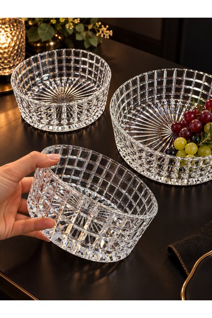 Tessera Handmade Cut Crystal Glass 3-Piece Bowl Set 25-19-16 cm – Salad, Fruit, and Serving Bowl