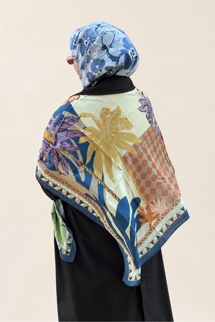 Palm Tree Pattern Shoulder Shawl