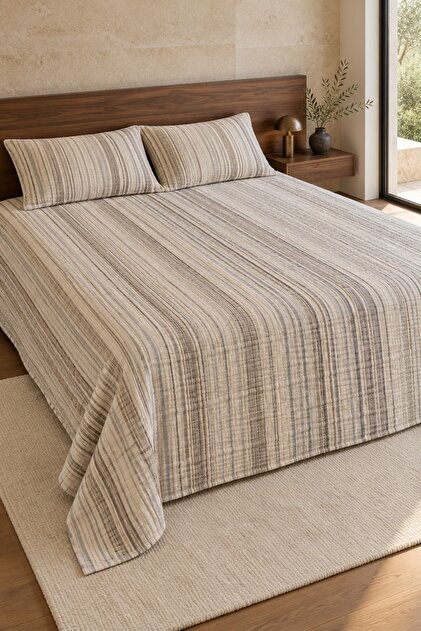 Line Çizgili Çift Kişilik Yatak Örtüsü Takımı 240×260 cm – 2 Yastık Kılıflı