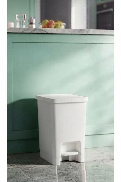 Iç Kovalı Pedallı Çöp Kovası 15 Litre