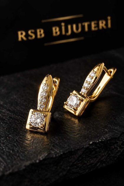 Küpe LUXE Seri Altın Renk Kaplama Taşlı + Hediye Paket