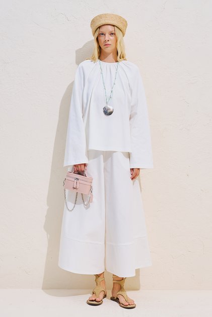Ruched Comfortable Blouse Ecru