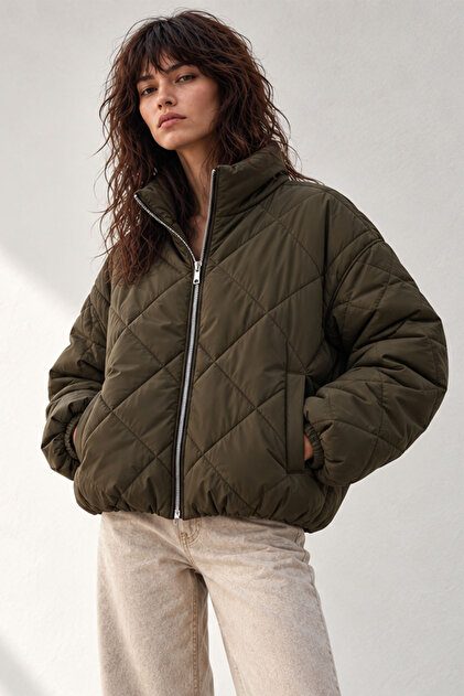 Women's Khaki Stand Collar Long Sleeve Coat with Zipper Detail