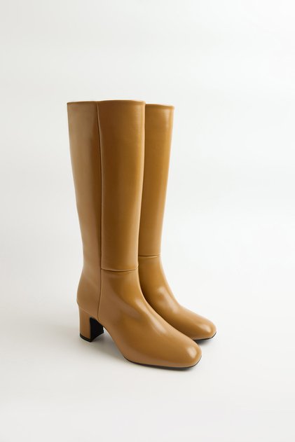 Boots 2602 - Classic Flat Form Caramel Women's Boots