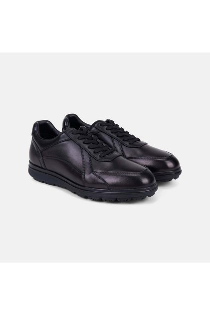 Men's Black Desacomfort Leather Sports Shoes with Stitching Detail