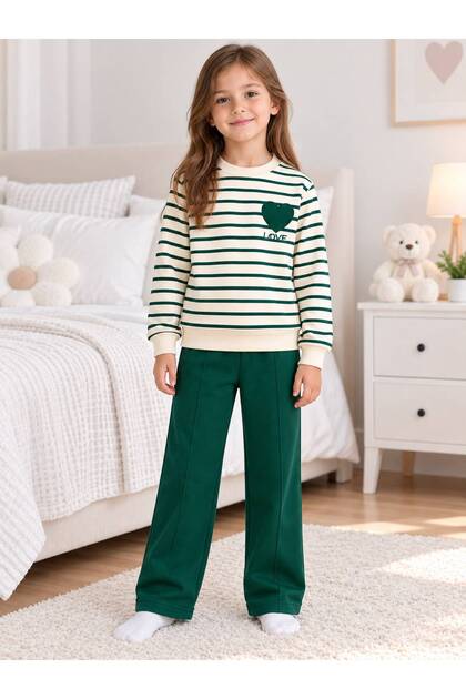 Girl's Cotton Beige Color Green Striped Heart Embroidery Patterned Long Sleeve Wide Leg Sweatpants Set