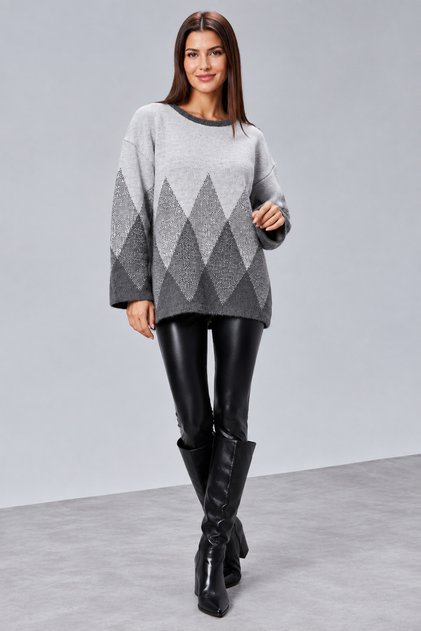 Women's Diamond Patterned Soft Textured Knitwear Sweater