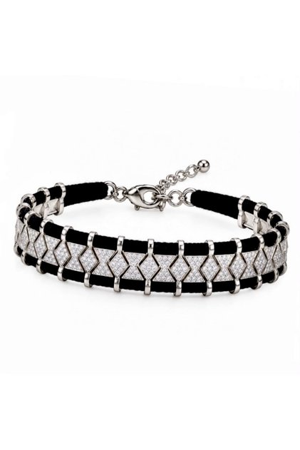 Jewel sparkling string bracelet