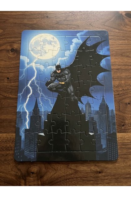 42 parça Batman Puzzle (arka kısmı örümcek adam boyama)