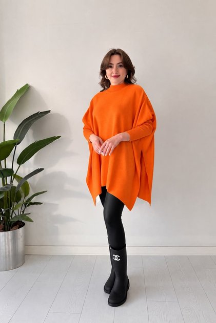 Knitwear Poncho