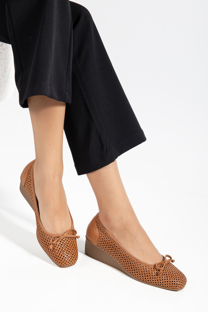 Genuine Leather Wedge Heel Comfort Women's Shoes in Sizes 33-34-35 and up to Size 41-42
