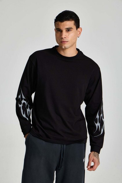 Inferno Graphic Longsleeve
