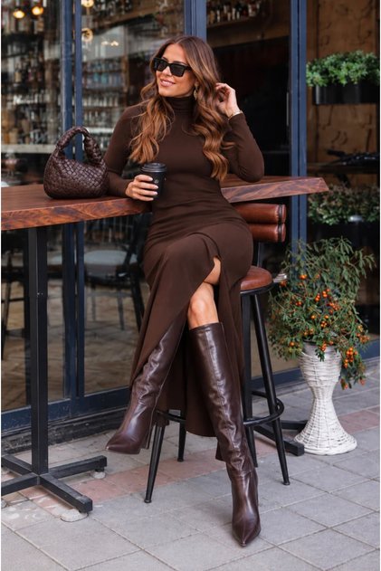 Fisherman neck strawberry knit single slit dress