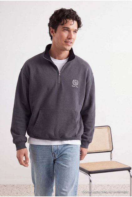 Anthracite Oversize High-Neck Zippered Fleece Lined/Warm Embroidered Sweatshirt Tmnaw25Sw00081
