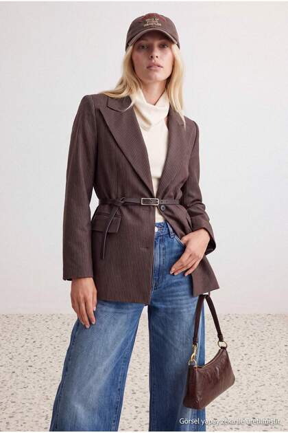 Jachetă blazer maro cu dungi, croială confortabilă TWOAW27BC00061