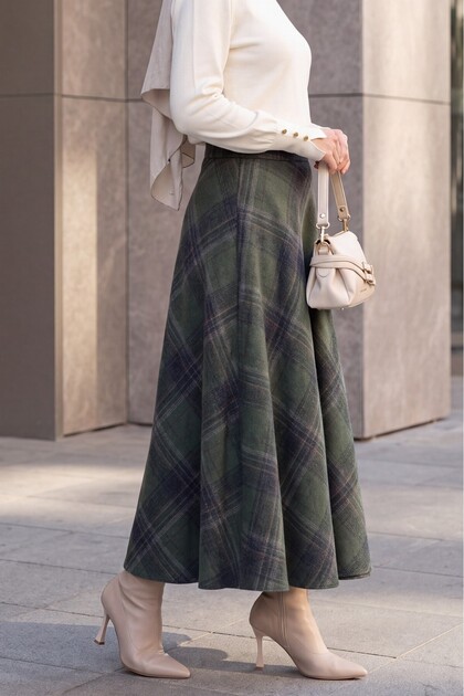 Winter Plaid Patterned Side Zipper Cashmere Bell Skirt -Khaki