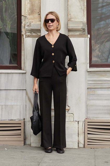 Women's Modal V-Neck Batwing Sleeve Buttoned Cardigan-Black