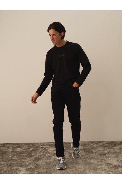 Erkek Siyah Regular Fit Bisiklet Yaka Pamuk Uzun Kol Tişört