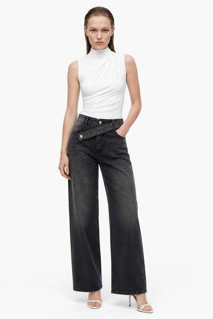 PANTALONI din denim cu talie înaltă și croială dreaptă, cu aspect uzat