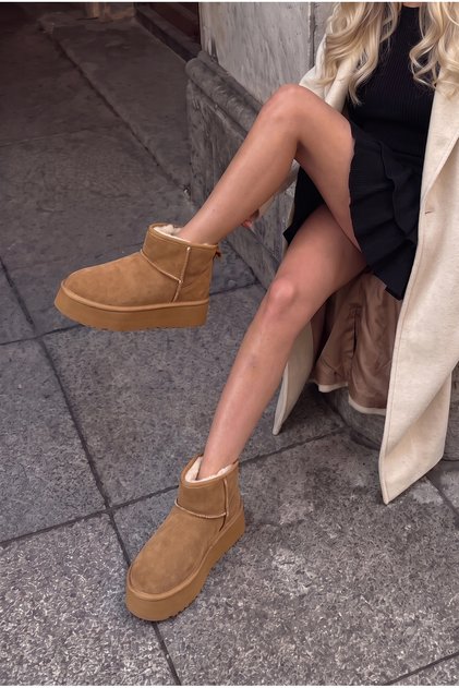 Women's New Season Suede Sarén Tan Winter Boots
