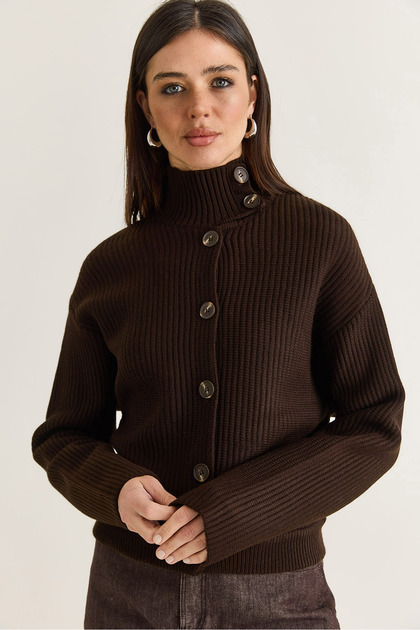 Women's Bitter Brown Turtleneck Button Detailed Knitted Sweater Cardigan Cln40 60286617