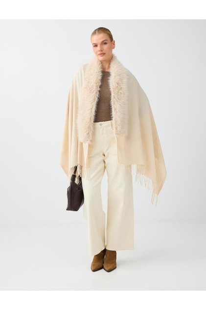Stone Faux Fur Detailed Woven Shawl
