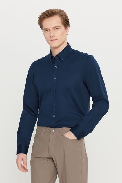 Erkek Lacivert %100 Pamuk Slim Fit Dar Kesim Düğmeli Yaka Örme Gömlek