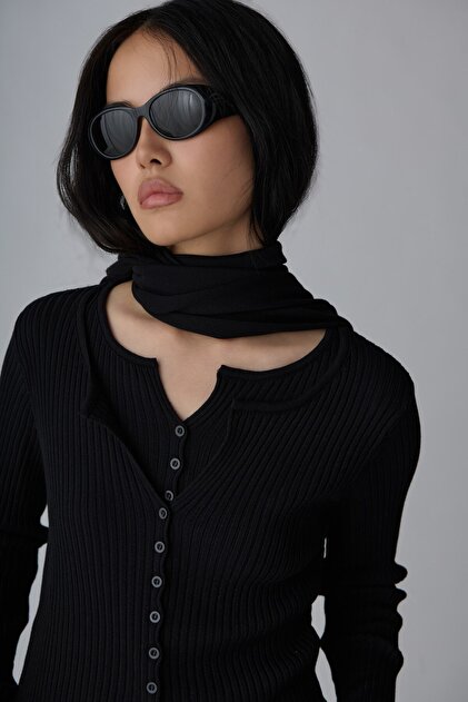 Black Arya Knitwear Scarf
