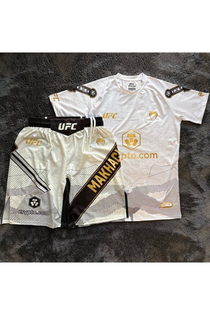 İslam Makhachev Dağ A++ kalitesiyle mma takımı