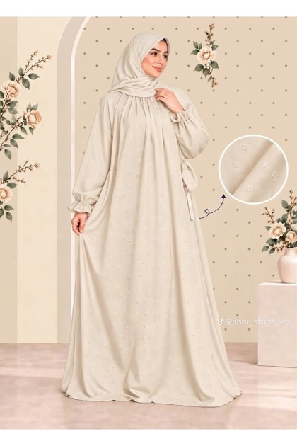 Elegant and Modest Polka Dot Abaya with Hijab