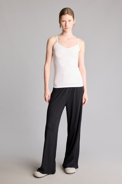 Thin Straps V-Neck Basic Undershirt I4413Ax26Au