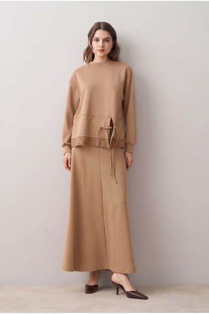 Soft textured slit scalloped hem set