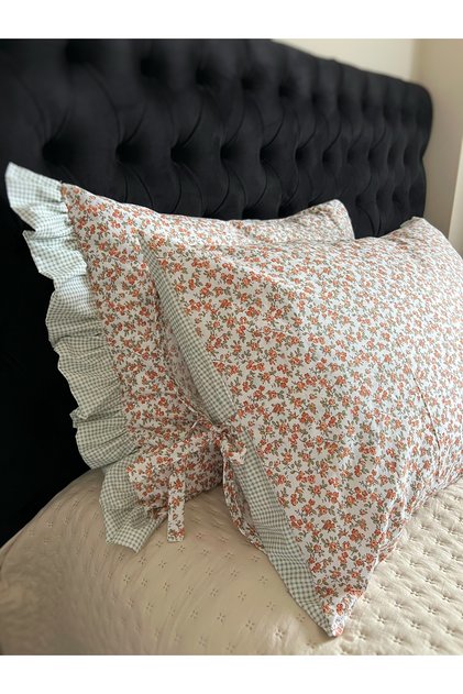 Set of 2 Orange Vintage Flowered Pillowcases