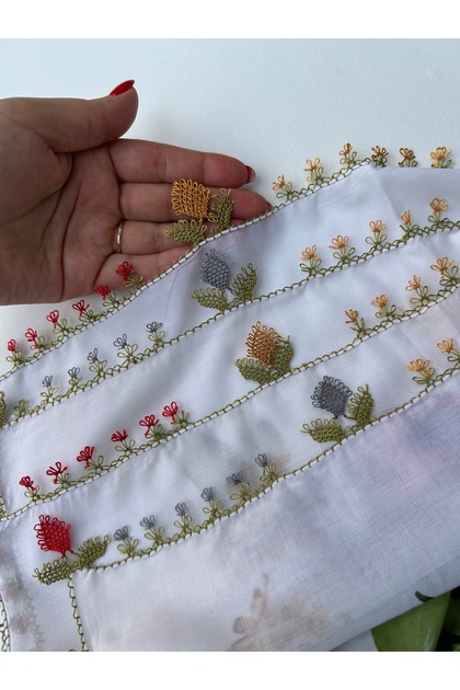Hand Work Needlepointed Square Writing 100X100 cm Handcrafted