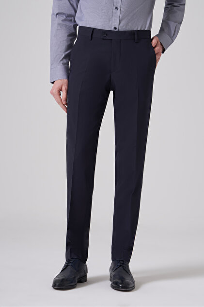Erkek Lacivert Basic Slim Fit Pantolon