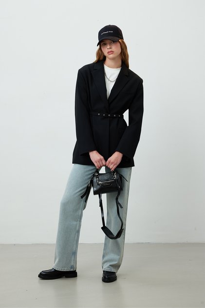 JACHETA BLAZER CUREA NEGRA
