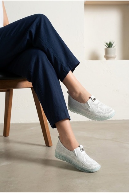 Patterned Genuine Leather Shoes