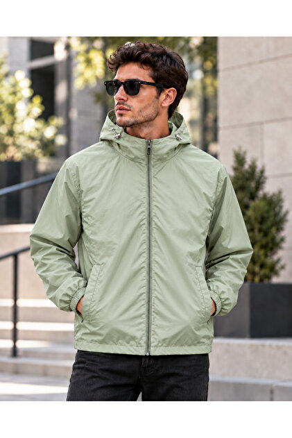 Men's Hooded Waterproof and Windproof Lightweight Raincoat with Zippered Inner Pocket